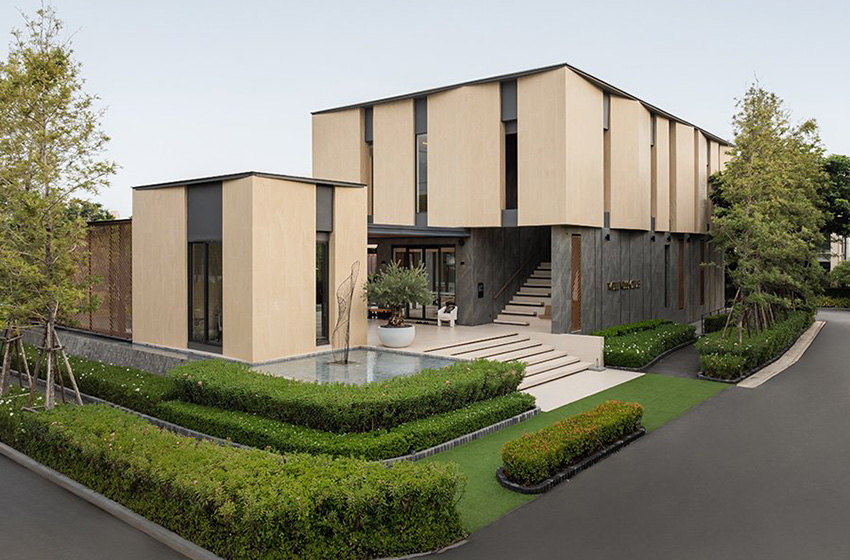 House with Shared Pool in Bangnatrad 